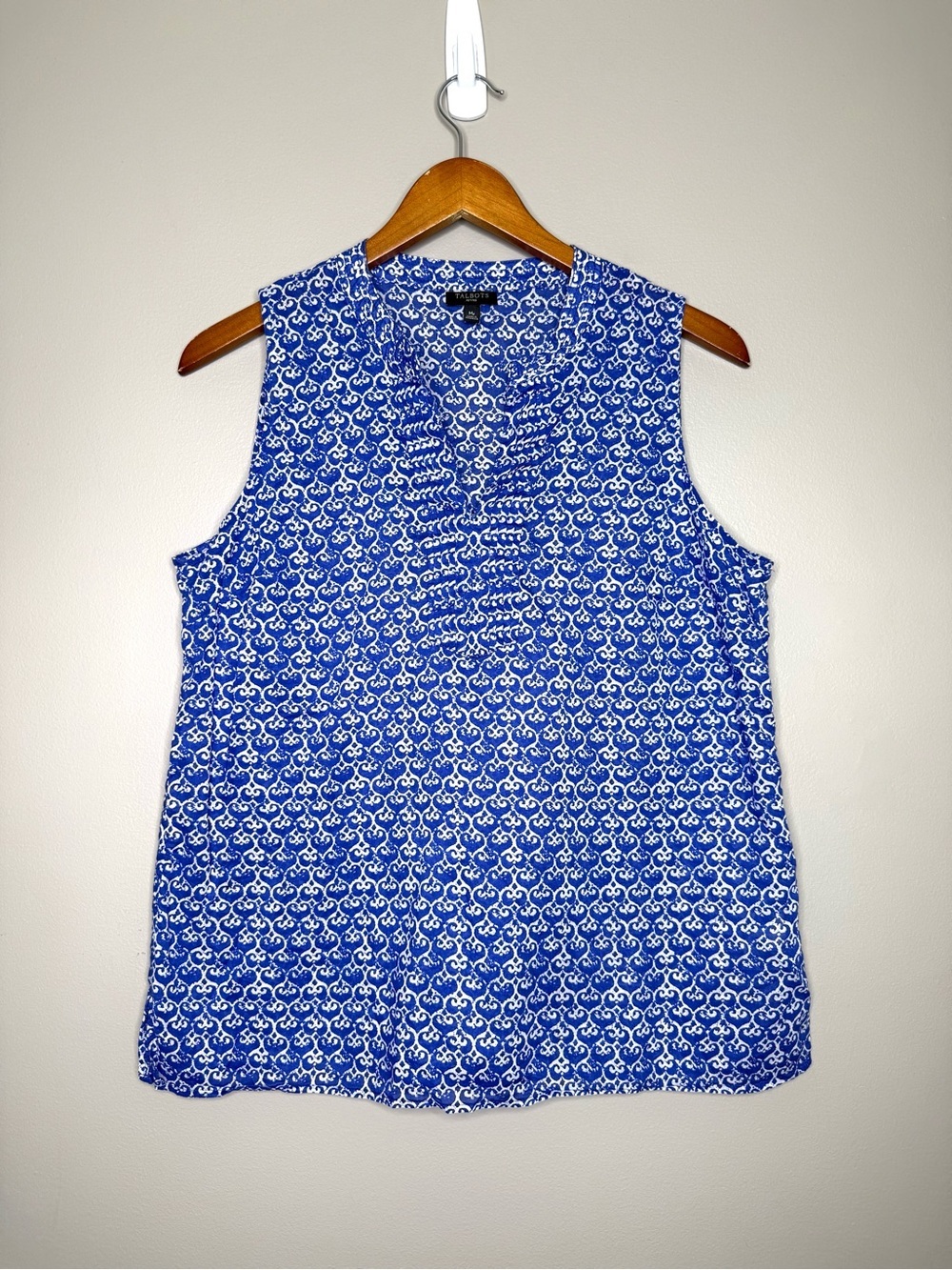 Talbots Blue Sleeveless Top